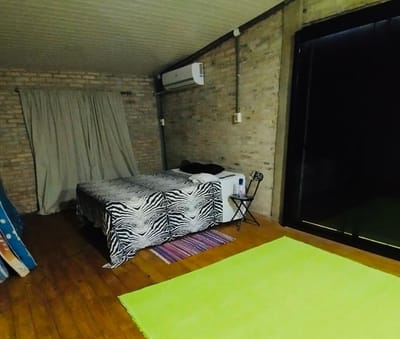 EN VENTA – LOFT DE CAMPO EN PARAGUARÍ
