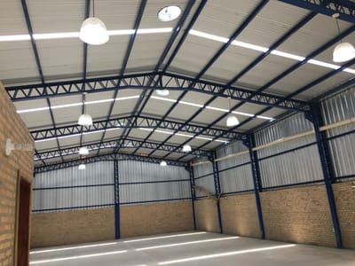 ALQUILO TINGLADO / DEPÓSITO CON OFICINA EN SAN LORENZO 276 m²