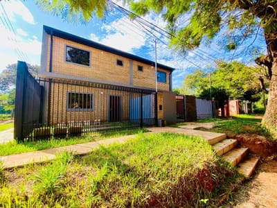 Vendo Duplex a estrenar en esquina, en Mora Cué, zona Tupa Rekavo