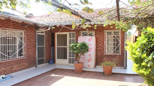 LINDA Y CONFORTABLE VIVIENDA UBICADA EN RADIAL 13 4TO ANILLO