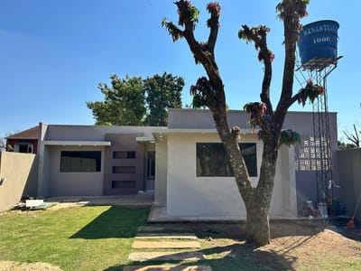 VENDO CASA A ESTRENAR EN CIUDAD DEL ESTE 