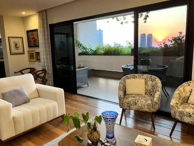 VENDO AMPLIO Y LUJOSO DEPARTAMENTO DE 3 SUITES EN MBURUCUYA - EDIFICIO CALYPSO