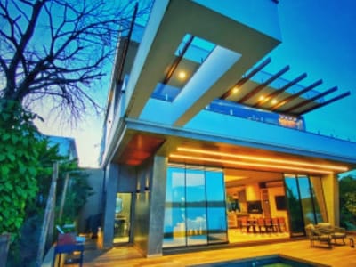 EN VENTA HERMOSA CASA DE LUJO EN EL CONDOMINIO BRISAS DEL RIO