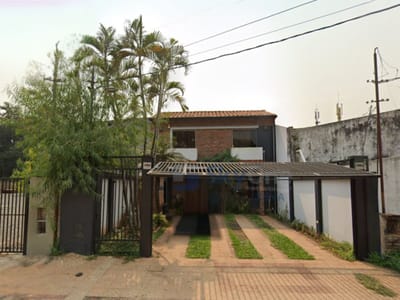 VENDO CASA DE 5 DORMITORIOS EN LUQUE – ZONA CURVA ROMERO