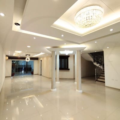 CASA EN ALQUILER AV. PARAGUA PARA VIVIENDA U OFICINA