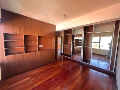 Bonito Departamento De 3 Dormitorios En Calacoto Centro