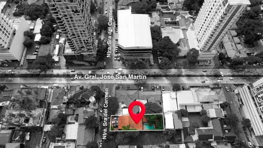 EN VENTA CASA A MTS DEL SHOPPING DEL SOL