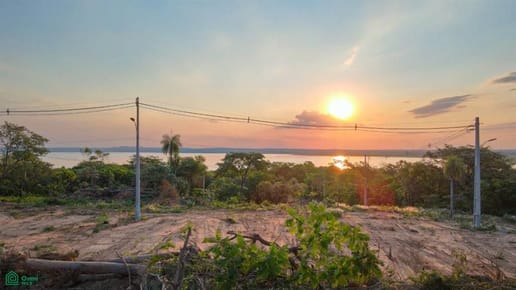 VENDO TERRENO EN ESQUINA CON VISTA AL LAGO