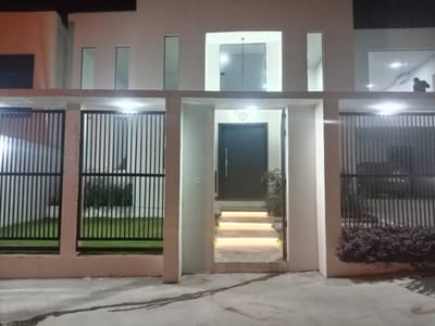 Amplia residencia 5 dorm. con piscina | San Bernardino