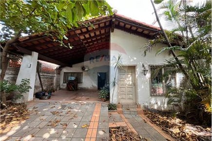 Vendo Casa en Asunción Bº Virgen del Huerto a 1 cuadra de brasilia