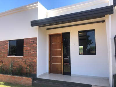 Estrenà Esta Bella Residencia En Venta En La Ciudad De Luque!