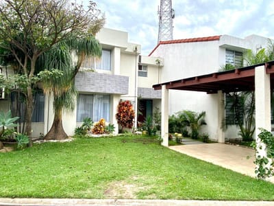 Casa en alquiler en 5to. Anillo, zona Norte