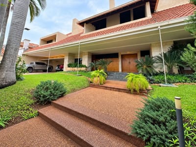 VENDO CASA EN BARRIO MANORA!!! ASUNCION!!