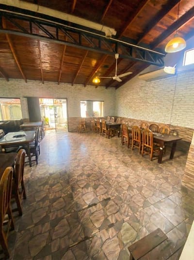 CASA CON LOCAL GASTRONOMICO EN ASUNCION