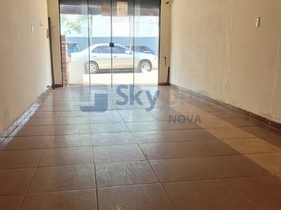 ALQUILO SALON COMERCIAL EN SAN LORENZO - ZONA  MERCADO