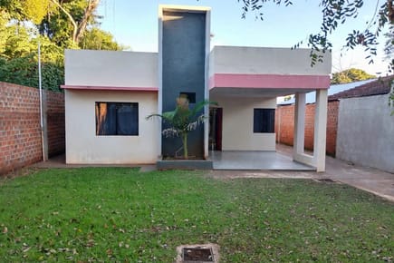 Vendo Moderna casa en B° San Pedro, Encarnación, Itapúa