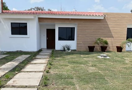 LINDA CASA EN URB. SAN JORGE