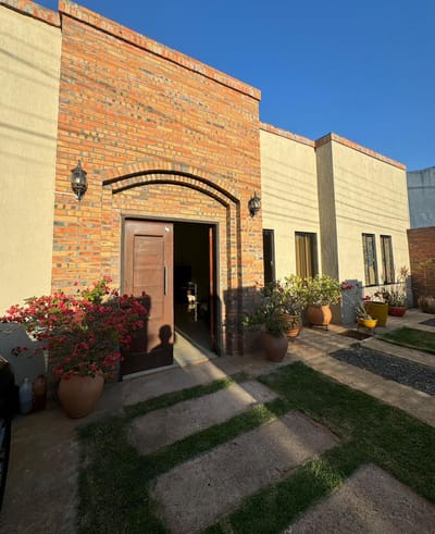 VENDO HERMOSA CASA EN VILLA ELISA