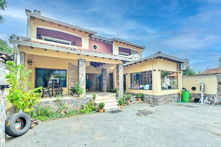Vendo Casa En Lambaré - Barrio Kennedy