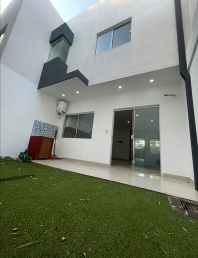 Vendo Hermoso Duplex a Extrenar 