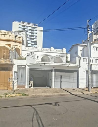 Casa 3 dorm. apta oficina | Gral. Díaz