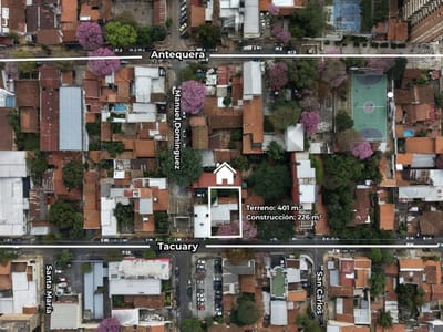 VENDO PROPIEDAD SOBRE TACUARY EN BARRIO SAN ROQUE