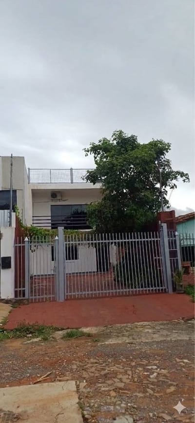 Amplio Dúplex con Terraza a 2 Cuadras del Eje Corporativo Ubicación Privilegiada