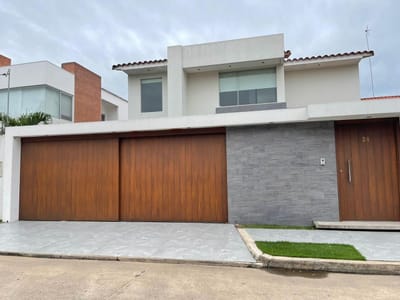 BARRIO LAS PALMAS CASA EN ALQUILER