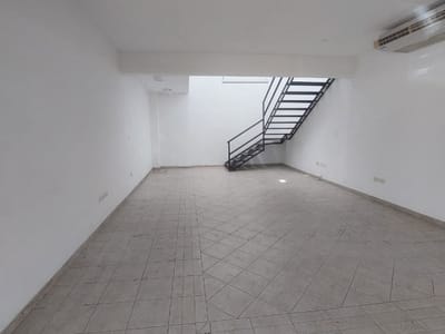 ALQUILER DE LOCAL COMERCIAL – AVENIDA BOGGIANI