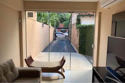 EN VENTA IMPECABLE DUPLEX EN EL BARRIO HERRERA DE ASU  