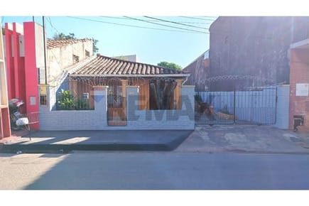 CASA EN ALQUILER - SAN LORENZO