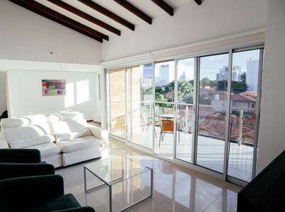  ALQUILO – Departamento Amoblado de 2 Dormitorios | Las Lomas