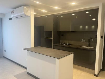 Hermoso deptartamento de 2 dorm en la mejor zona de Santa Cruz
