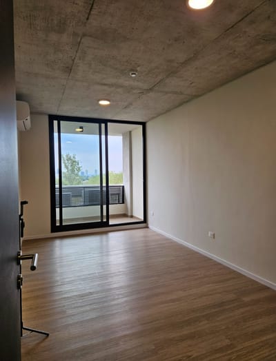 DEPARTAMENTO DE 1 DORMITORIO EN VENTA. LOS LAURELES - ASUNCIÓN.