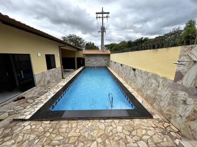 CASA DE ENSUEÑO EN LOS ALTOS