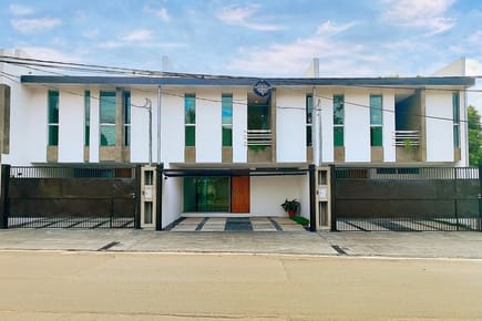 EN VENTA MODERNOS DÚPLEX EN FDO, ZONA NORTE