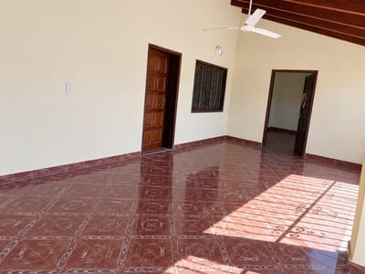 CASA 2 DORMITORIOS EN BARRIO SAN JUAN