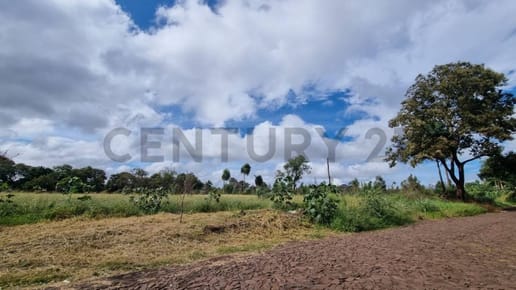 EN VENTA – Terreno En Esquina De 48.193 m² En Pedro Juan Caballero
