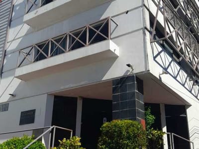 ALQUILO EDIFICIO DE OFICINAS CORPORATIVAS 