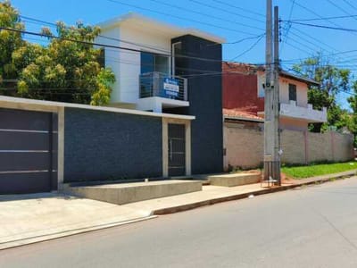 VENDO HERMOSA CASA DOMOTIZADA EN ÑEMBY BARRIO SALINAS