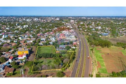 Terreno de 8, 632 M2 en el centro de Ciudad del Este 