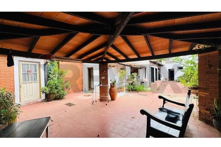AMPLIA CASA EN VENTA ZOMA REPUBLICANO