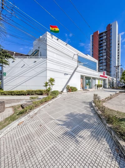 CASA COMERCIAL EN VENTA - EQUIPETROL
