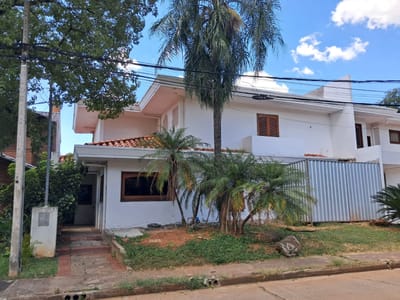 VENDO TERRENO CON CASA A TERMINAR 
