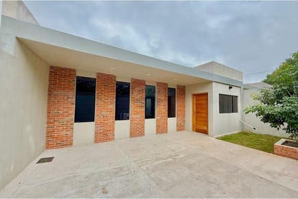 VENDO CHALET A ESTRENAR EN LUQUE - LAURELTY