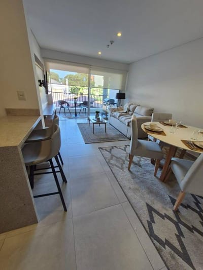 En venta | Departamento de 2 habitaciones Amoblado - Edifício Urban Carmelita