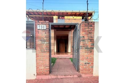 Casa Lambaré avenida Cacique 