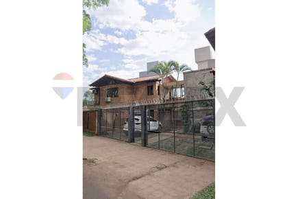 HERMOSO DEPARTAMETO AMPLIO EN FDO DE LA MORA