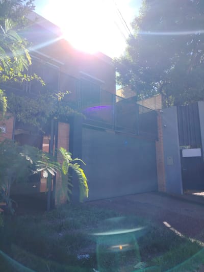 ALQUILER- DUPLEX BARRIO MBURICAO