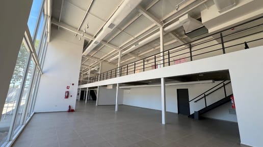 ALQUILO OFICINA EN MCAL ESTIGARRIBIA 
